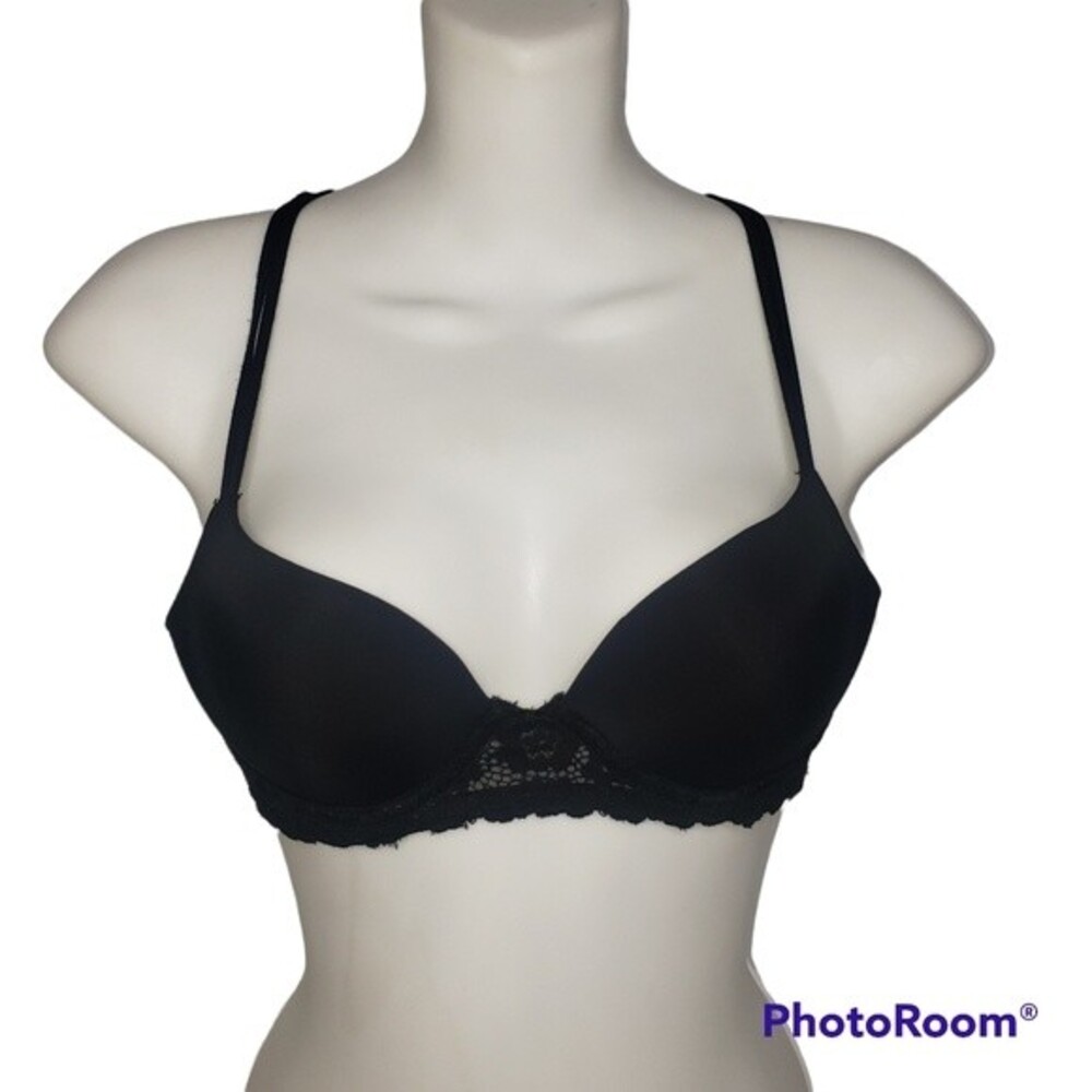 NO BOUNDARIES BLACK LACE UNDERWIRE BRA WITH ADJUSTABLE CROSS BACK SIZE 32B